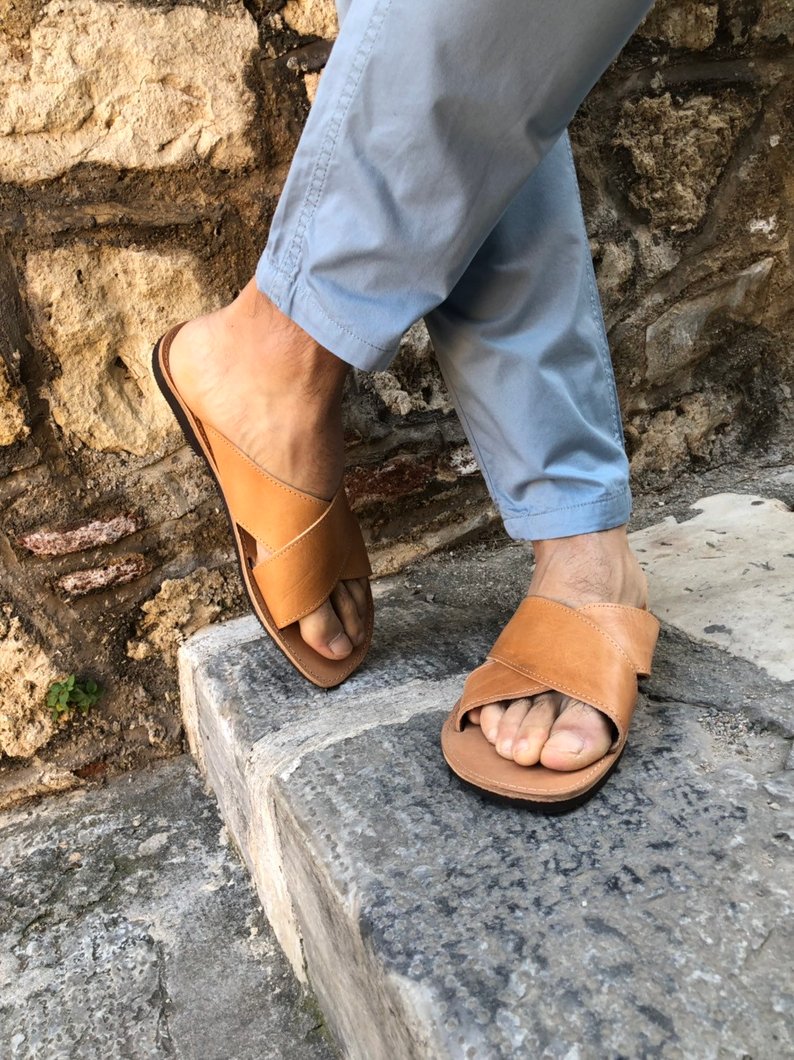 The Good Shepherd Toe Loop Leather Sandals - Brown – Jerusalem Sandals