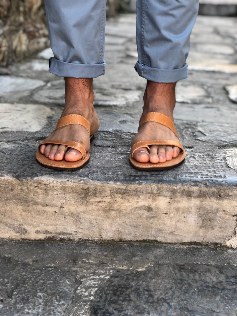 Medifeet Men's Grey Toe-Ring Leather Highway Sandals (WHITE, 6) :  Amazon.in: Fashion